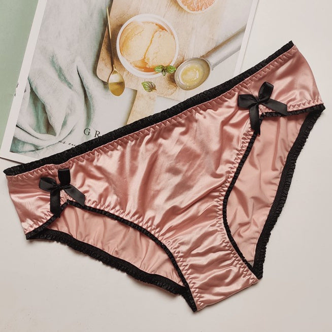 Women's Wooden Ear Triangle Low Waist Bow Cute Panties