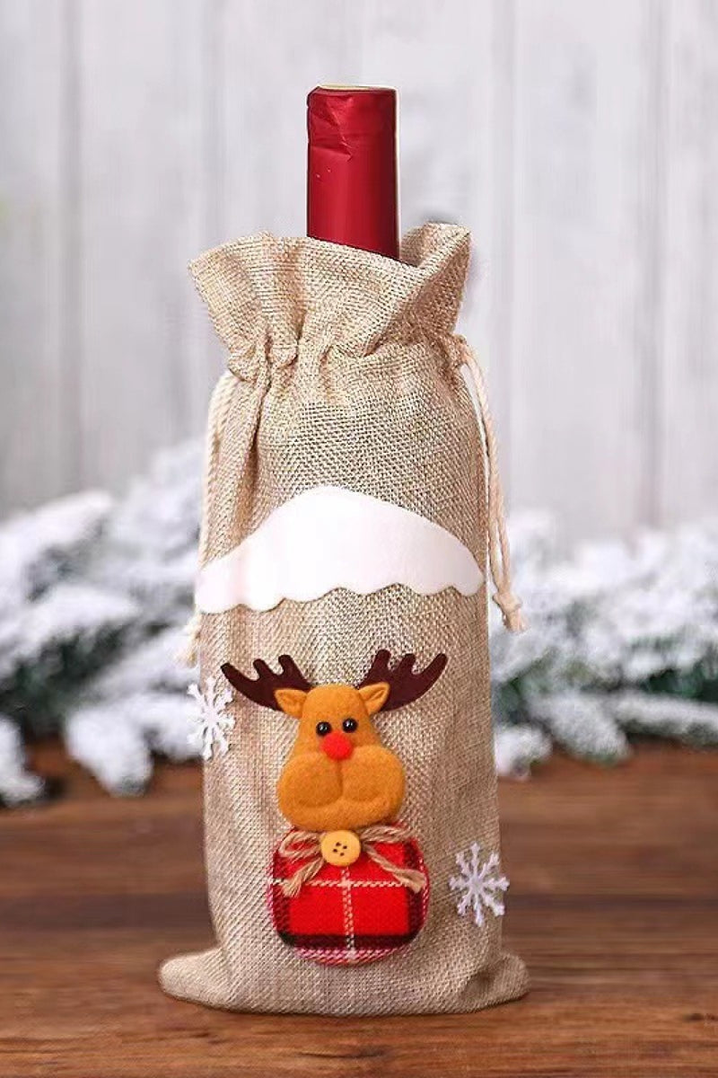 4-Pack Christmas Gnome Bottle Cover